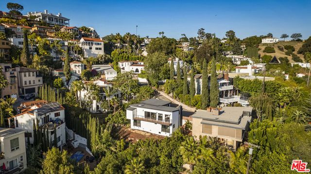 6374 Macal Place, Los Angeles, CA 90068