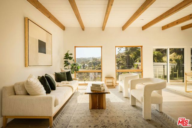 6374 Macal Place, Los Angeles, CA 90068