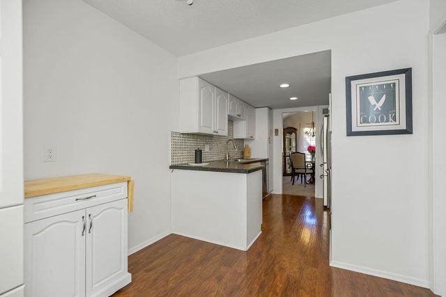 11051 W 95th Terrace, Overland Park, KS 66214