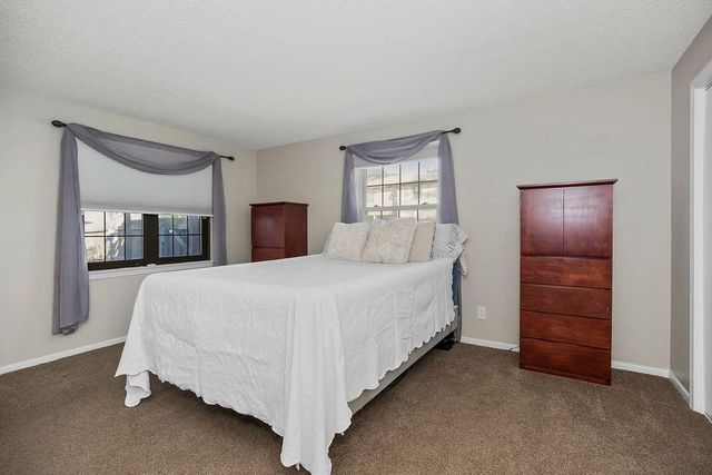 11051 W 95th Terrace, Overland Park, KS 66214