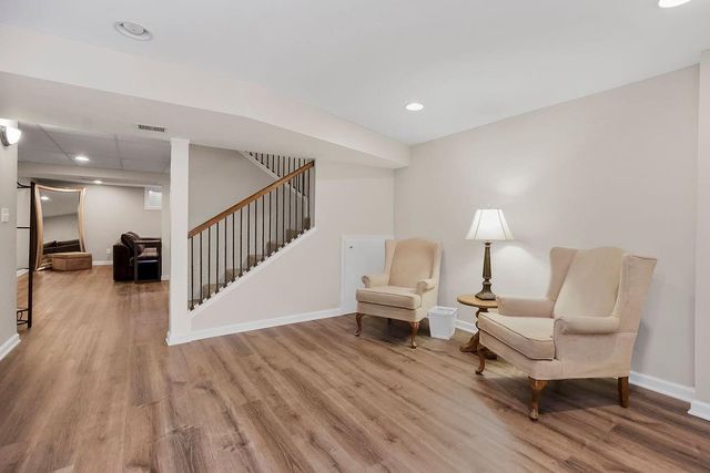 11051 W 95th Terrace, Overland Park, KS 66214