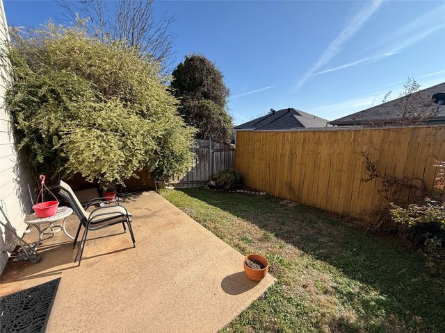 5031 Mountain Spring Trail, Fort Worth, TX 76123