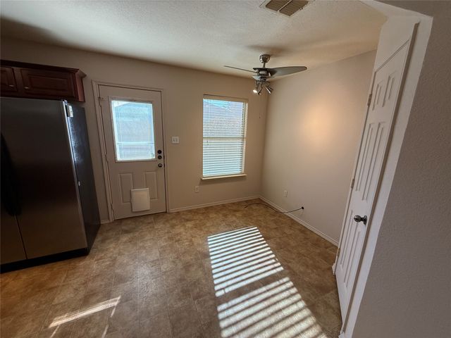 5031 Mountain Spring Trail, Fort Worth, TX 76123