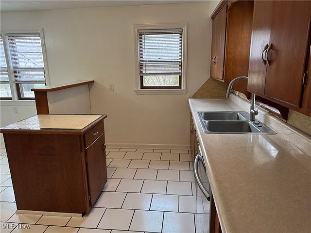 3053 Helen Place NW, Canton, OH 44708