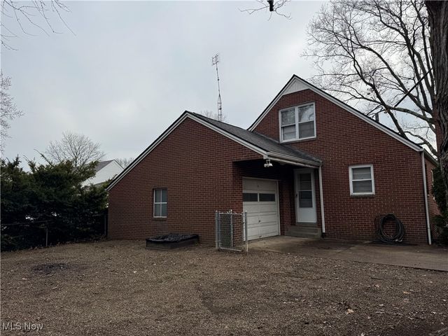 3053 Helen Place NW, Canton, OH 44708