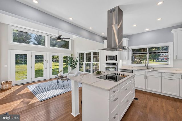 17536 APPLEWOOD LN, Rockville, MD 20855