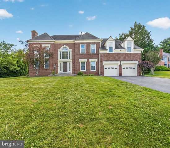 17536 APPLEWOOD LN, Rockville, MD 20855