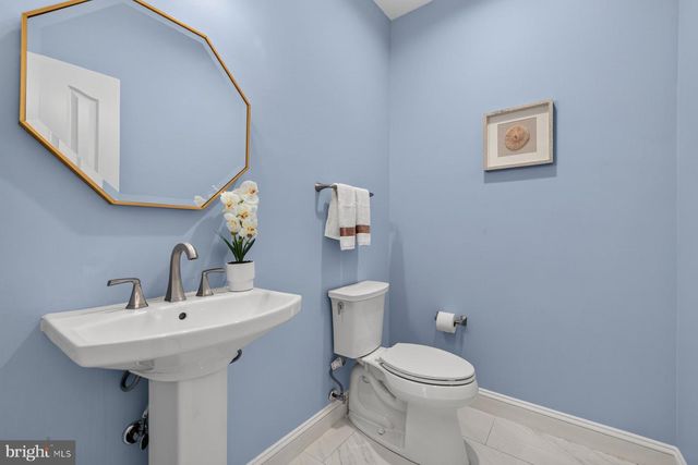 17536 APPLEWOOD LN, Rockville, MD 20855