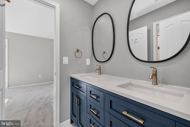17536 APPLEWOOD LN, Rockville, MD 20855