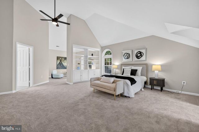 17536 APPLEWOOD LN, Rockville, MD 20855
