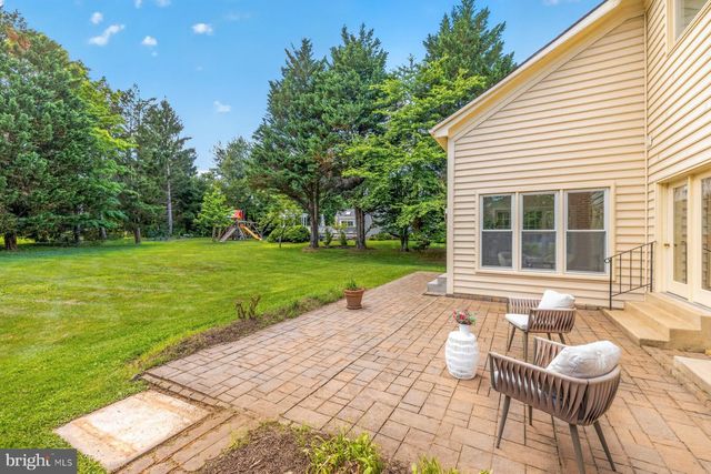 17536 APPLEWOOD LN, Rockville, MD 20855