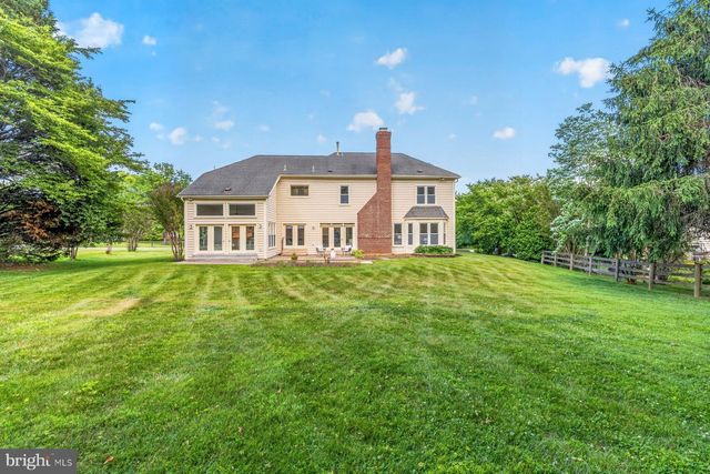 17536 APPLEWOOD LN, Rockville, MD 20855