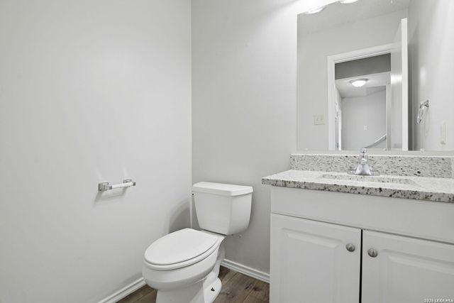 7266 SHADOW RDG, San Antonio, TX 78250