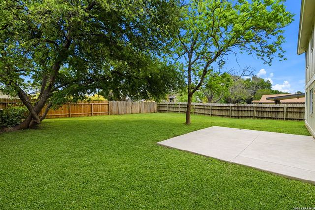 7266 SHADOW RDG, San Antonio, TX 78250