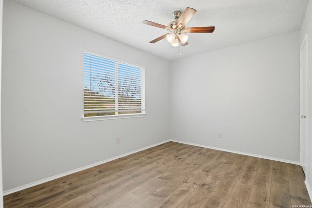 7266 SHADOW RDG, San Antonio, TX 78250