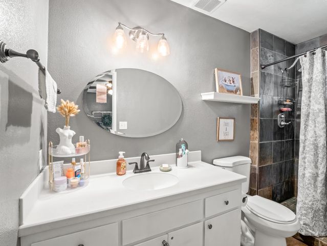 14787 Skyview Road, Madera, CA 93636