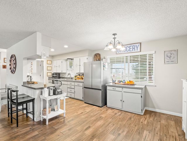 14787 Skyview Road, Madera, CA 93636