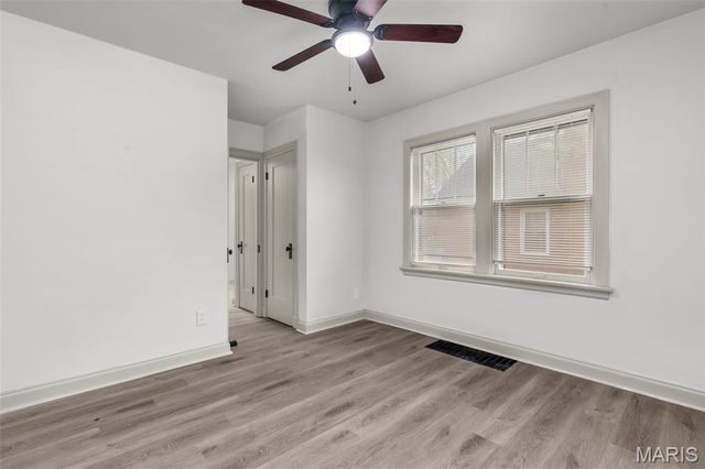 2483 Hartland Avenue, St Louis, MO 63114