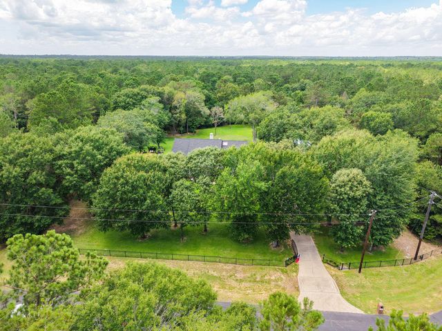 29470 Paint Lane, Waller, TX 77484