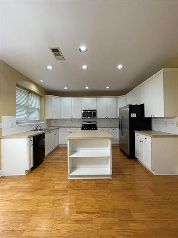 1460 White Flowers Lane, Lawrenceville, GA 30045