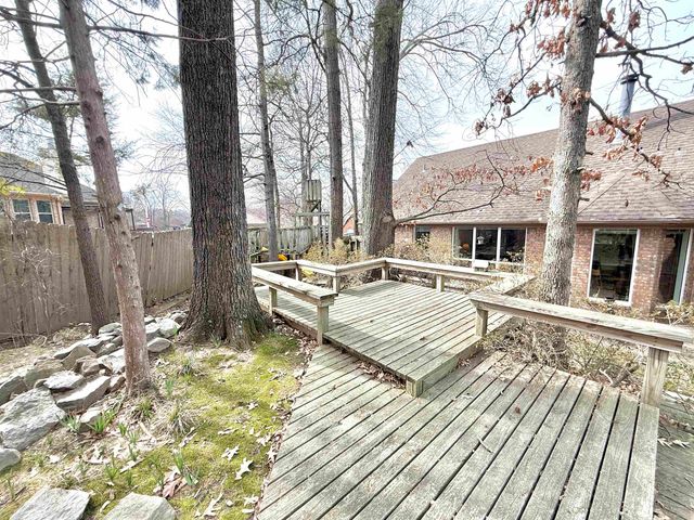 4600 SHADOW FIELD LN, Bartlett, TN 38002