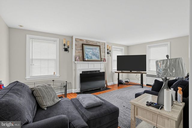188 GLENTAY AVE, Lansdowne, PA 19050