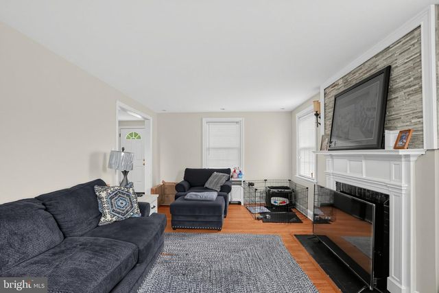188 GLENTAY AVE, Lansdowne, PA 19050