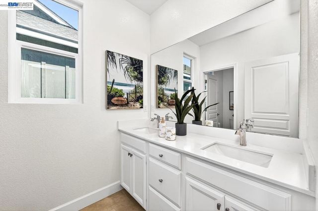 4176 Healdsburg Way, Dublin, CA 94568