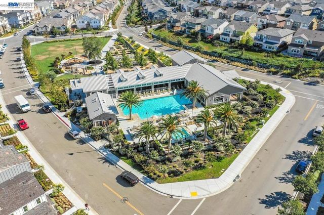 4176 Healdsburg Way, Dublin, CA 94568