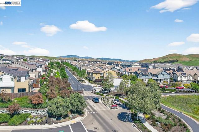 4176 Healdsburg Way, Dublin, CA 94568