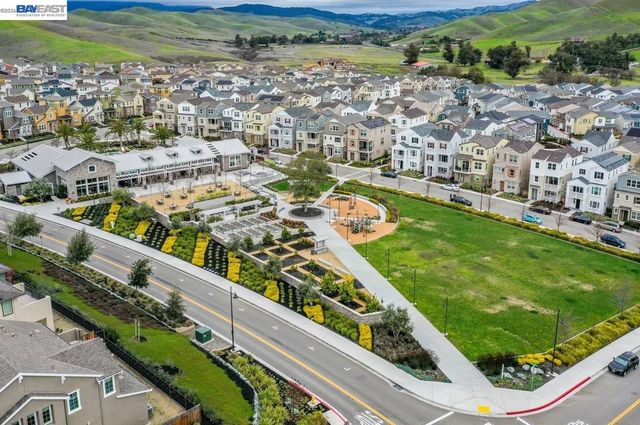 4176 Healdsburg Way, Dublin, CA 94568