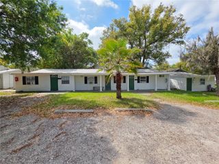 501 W BAKER STREET, Plant City, FL 33563