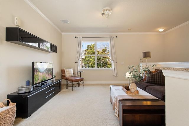 317 SOUTHERN PECAN CIRCLE 102, Winter Garden, FL 34787