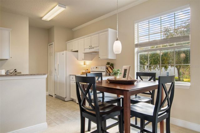 317 SOUTHERN PECAN CIRCLE 102, Winter Garden, FL 34787