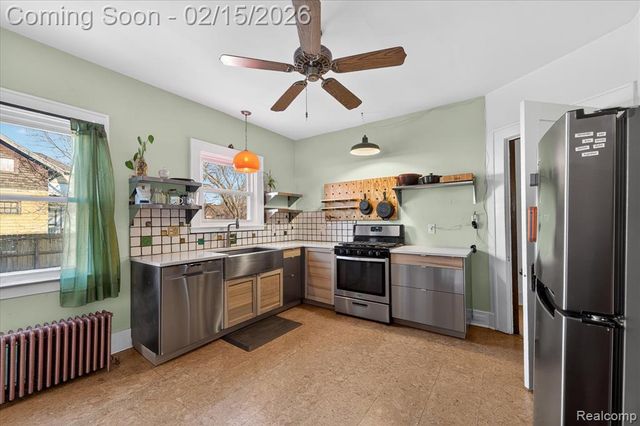 241 Moss Street, Highland Park, MI 48203