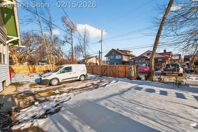 241 Moss Street, Highland Park, MI 48203