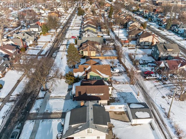 241 Moss Street, Highland Park, MI 48203