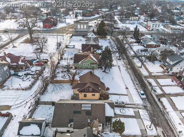 241 Moss Street, Highland Park, MI 48203