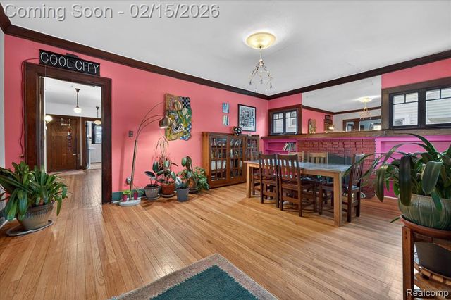 241 Moss Street, Highland Park, MI 48203