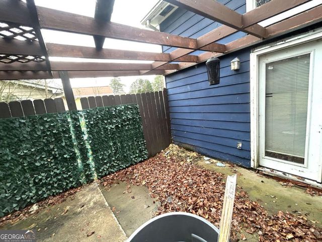 5654 Waterford Court, Morrow, GA 30260