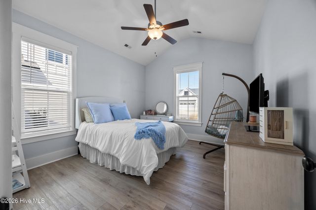 126 Jackline Drive, Hampstead, NC 28443