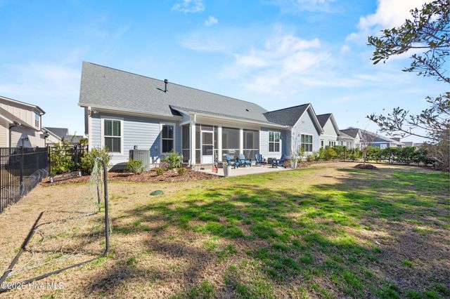 126 Jackline Drive, Hampstead, NC 28443