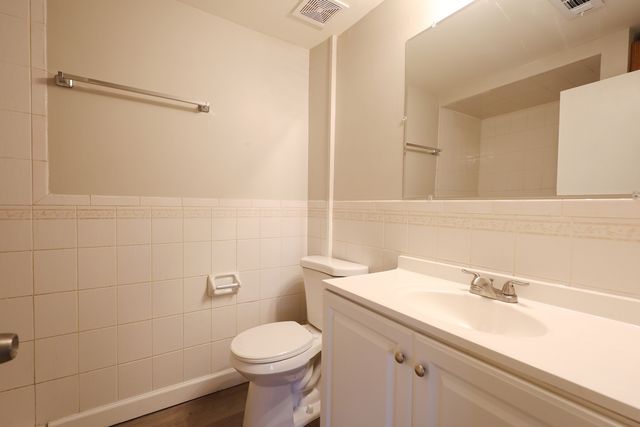 11050 Parkside Avenue, Chicago Ridge, IL 60415