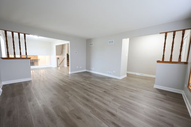 11050 Parkside Avenue, Chicago Ridge, IL 60415