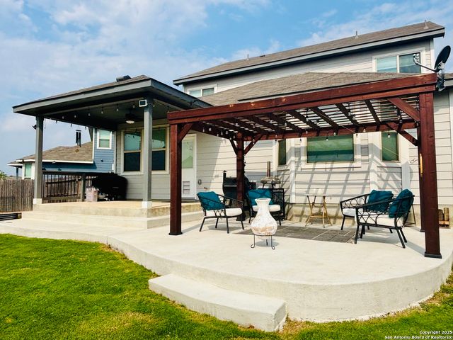 4902 Oxbow Bend, St Hedwig, TX 78152