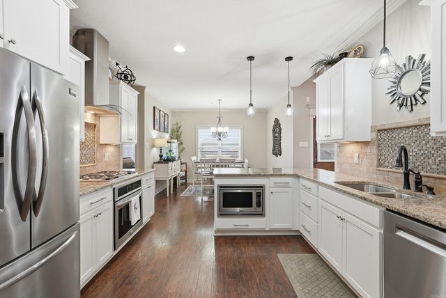 5 Edge Brook Cove, Sheridan, AR 72150