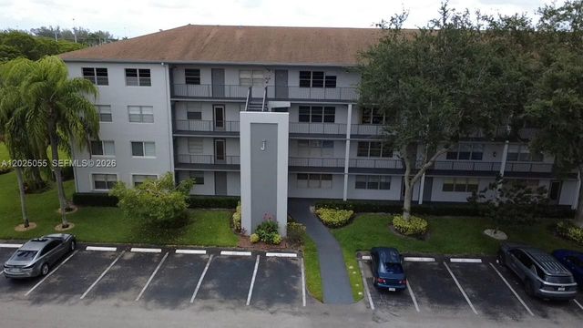 101 SW 132nd Way 404J, Pembroke Pines, FL 33027