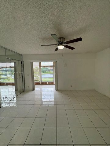101 SW 132nd Way 404J, Pembroke Pines, FL 33027