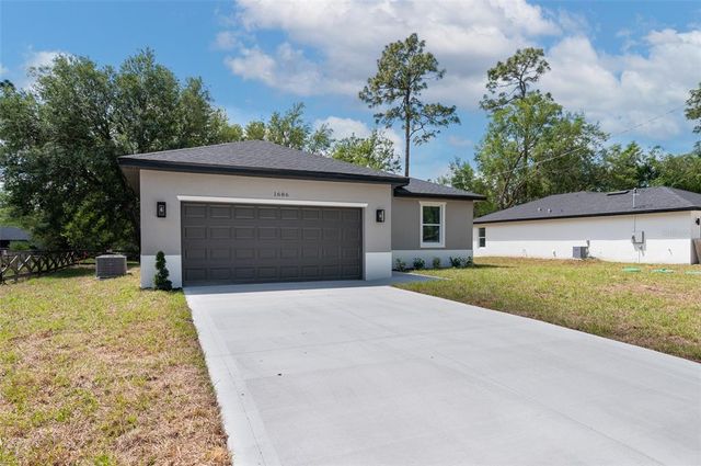 1686 17TH STREET, Orange City, FL 32763