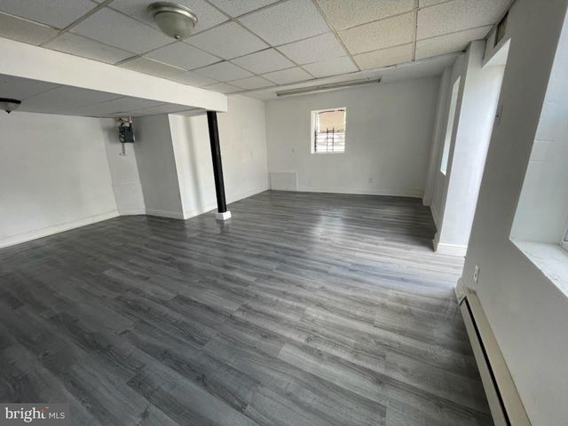546 E TULPEHOCKEN ST, Philadelphia, PA 19144